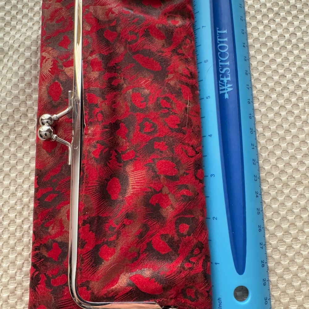 Woman’s wallet